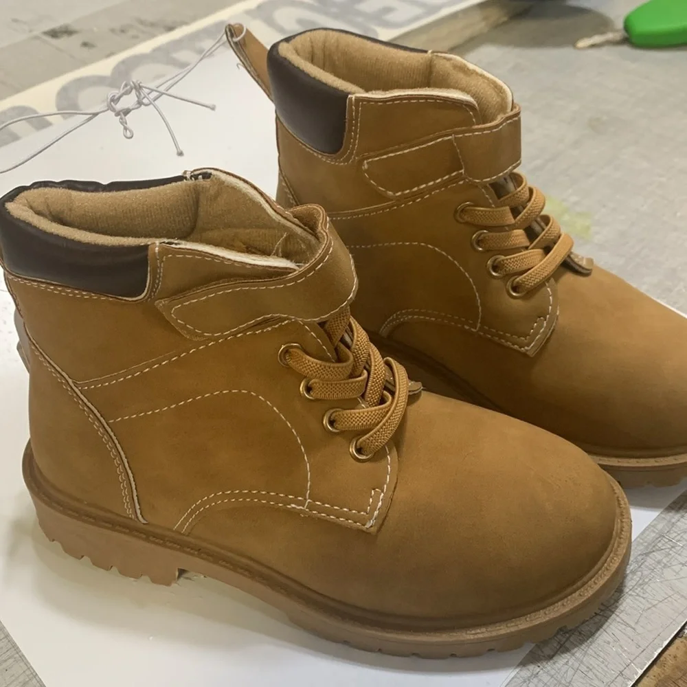 US Sports Outdoor kids boots